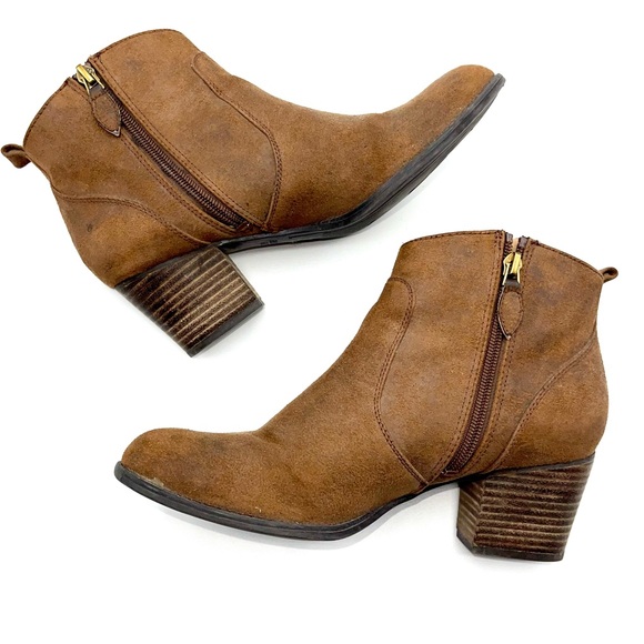Franco Sarto Huette Ankle Boots - Picture 5 of 9